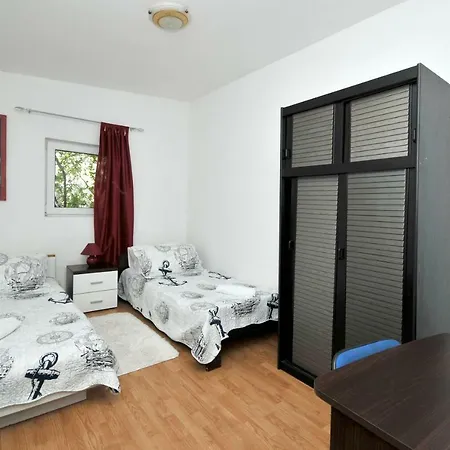 Sandra * טרוגיר