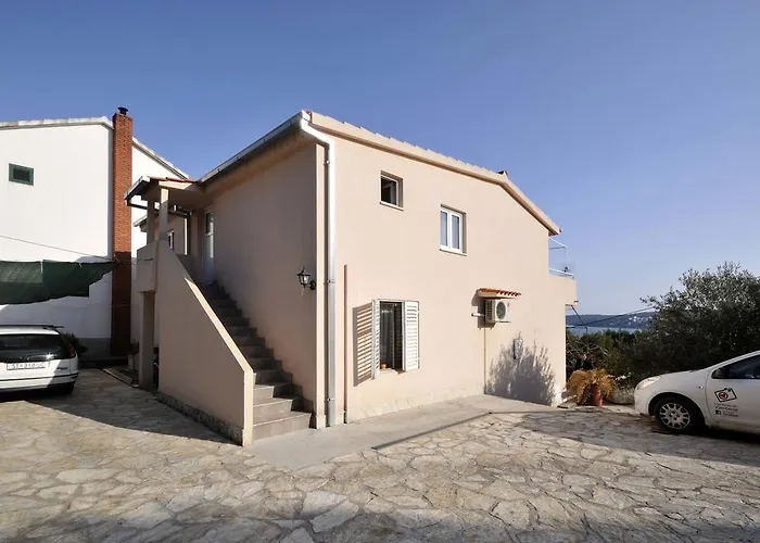 Sandra 아파트 트로기르