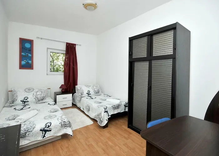 Sandra * 트로기르